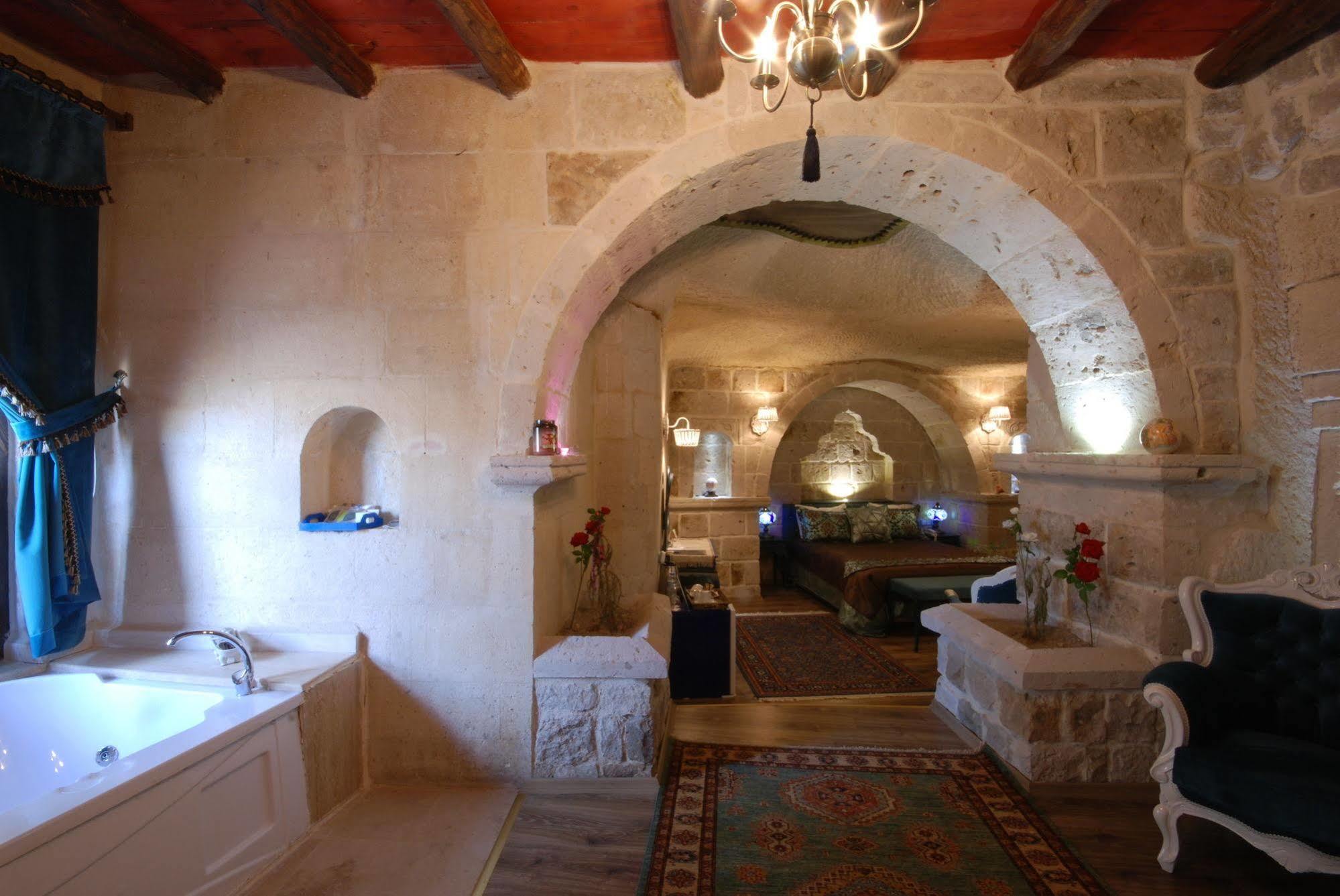 Mimi Cappadocia Luxury Cave Hotel 乌奇希萨尔 外观 照片